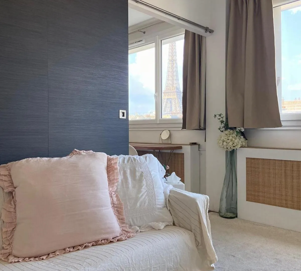 Appartement Suite Vue Tour Eiffel Parijs